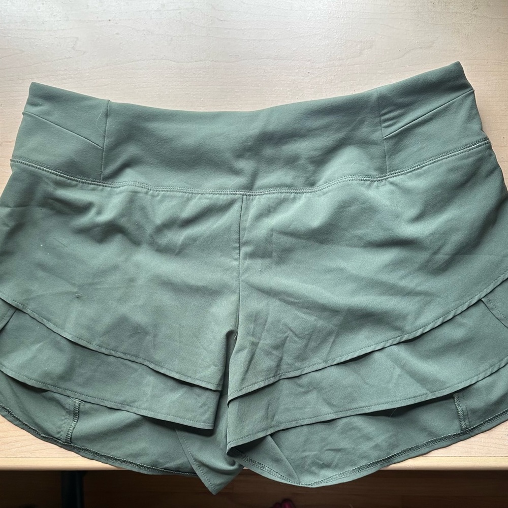 calia by carrie underwood green shorts